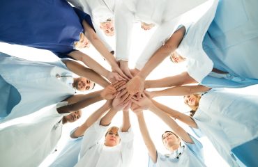 Cada um por si? Um por todos e todos por um? Que conceito rege a atitude de sua equipe médica?